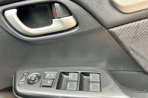 2015 Honda Civic VTi-S 9th Gen Ser II thumb-14