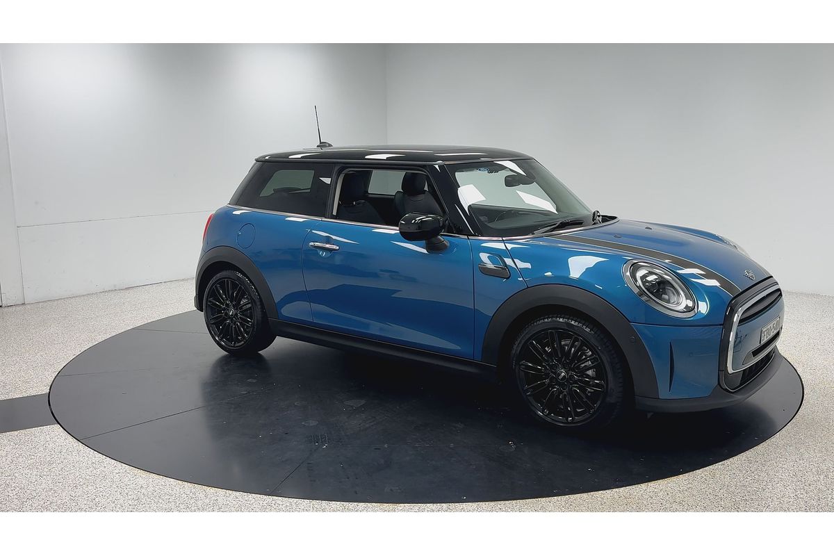 2023 MINI Hatch Cooper Classic F56 LCI-2