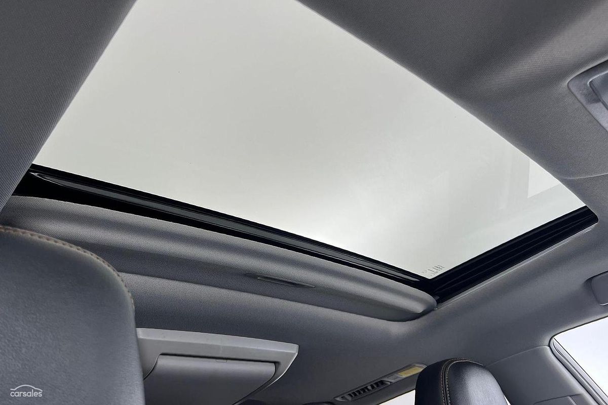 2013 Toyota Kluger Grande GSU40R