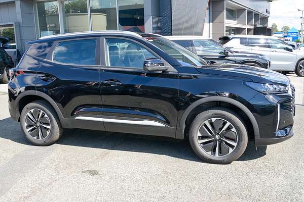 2025 Chery Tiggo 4 Hybrid Ultimate thumb-4