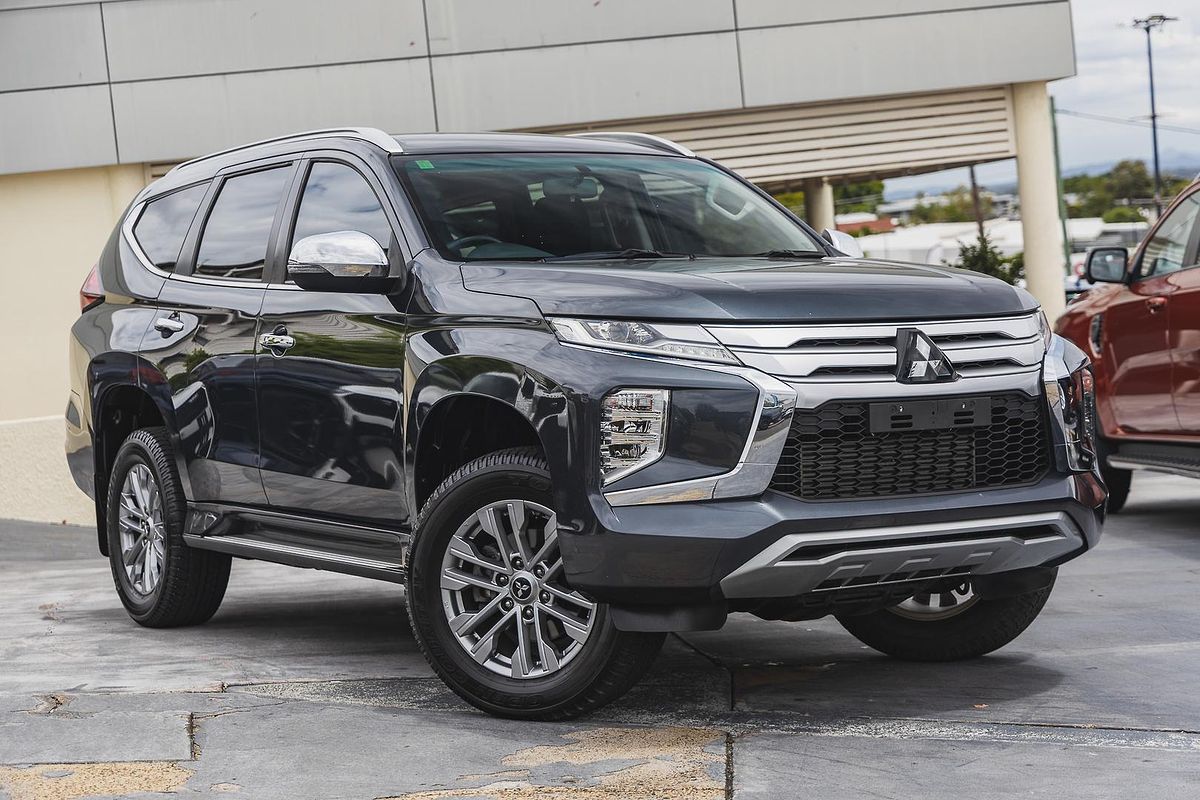 2022 Mitsubishi Pajero Sport GLX QF