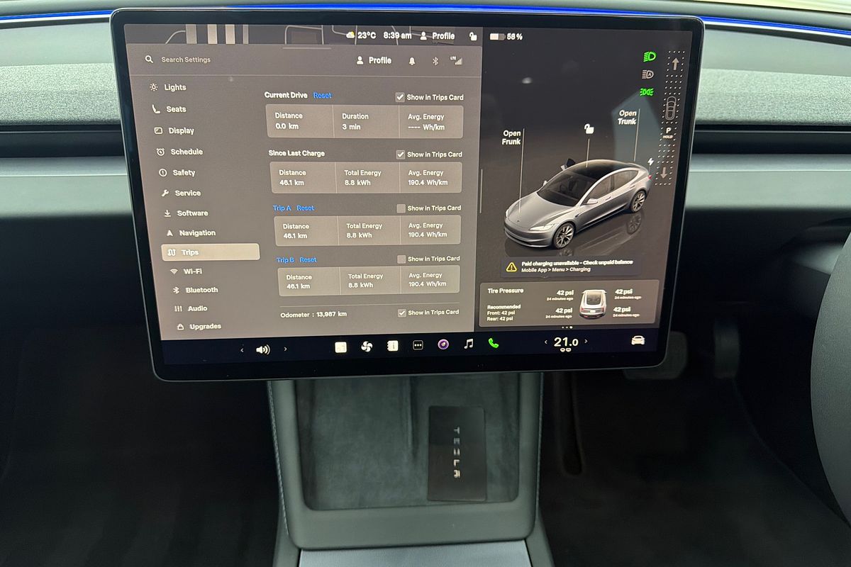 2025 Tesla Model 3 Rear-Wheel Drive