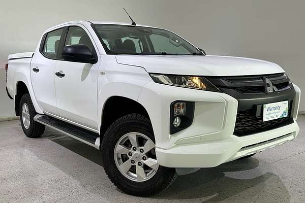 2019 Mitsubishi Triton GLX+ MR 4X4
