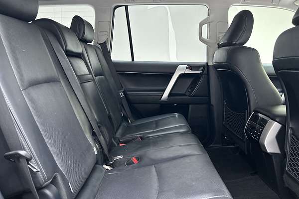 2019 Toyota Landcruiser Prado VX GDJ150R thumb-11
