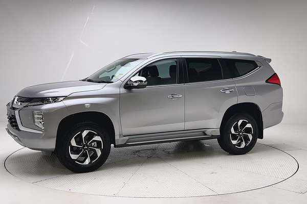 2024 Mitsubishi Pajero Sport Exceed QG thumb-3