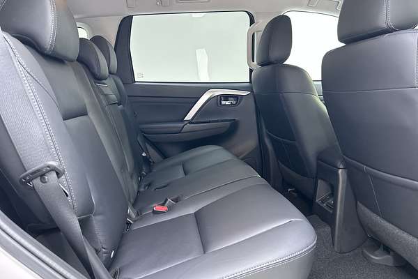 2024 Mitsubishi Pajero Sport Exceed QG thumb-11