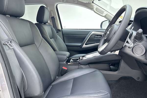 2024 Mitsubishi Pajero Sport Exceed QG thumb-12