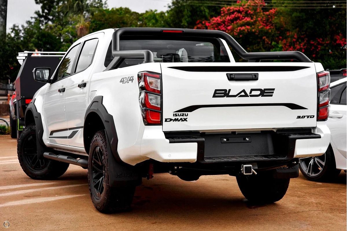 2025 Isuzu D-MAX BLADE 4X4