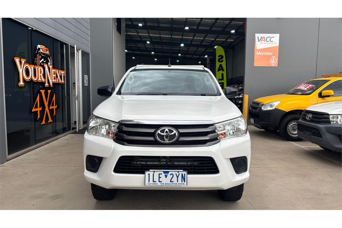 2017 Toyota Hilux SR GUN126R 4X4
