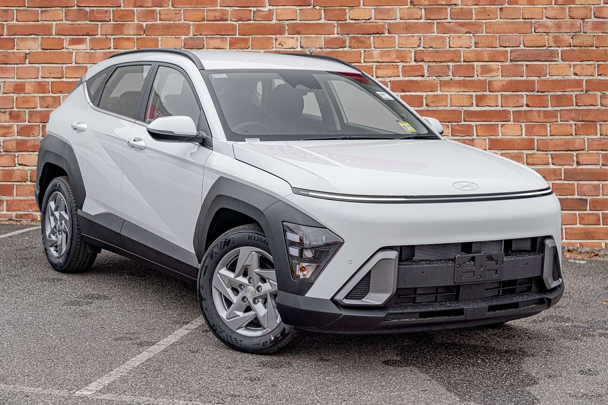 2025 Hyundai Kona  SX2.V3
