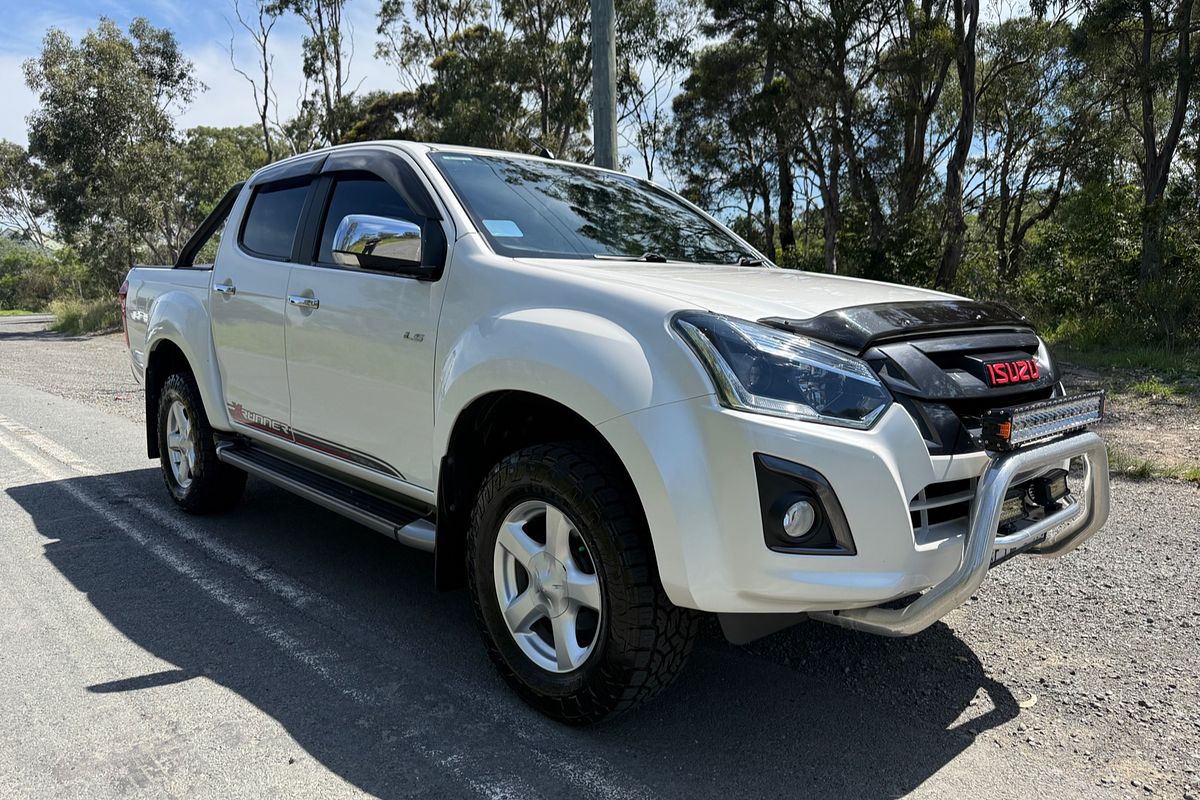 2017 Isuzu D-MAX X-RUNNER 4X4