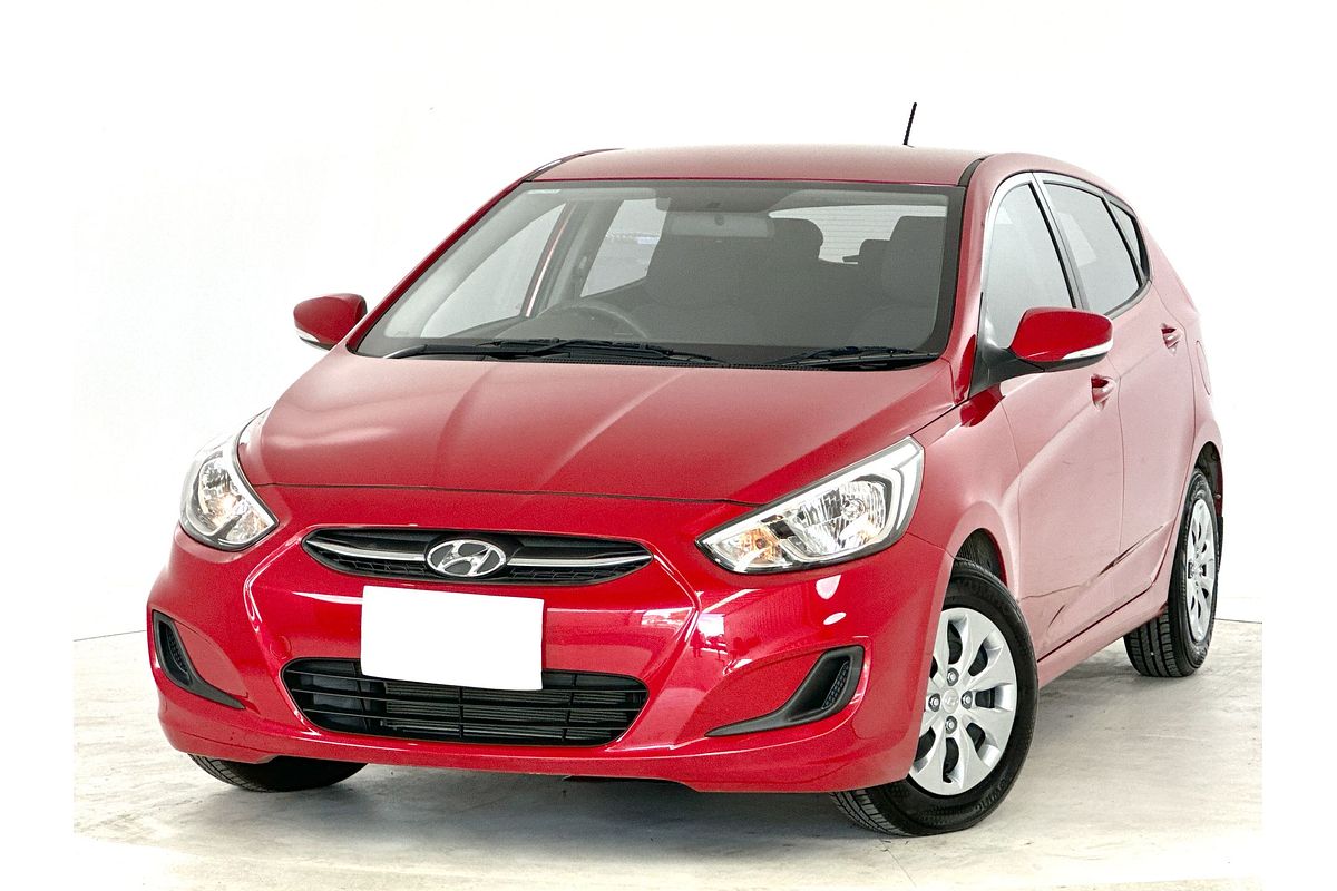 2016 Hyundai Accent Active RB4
