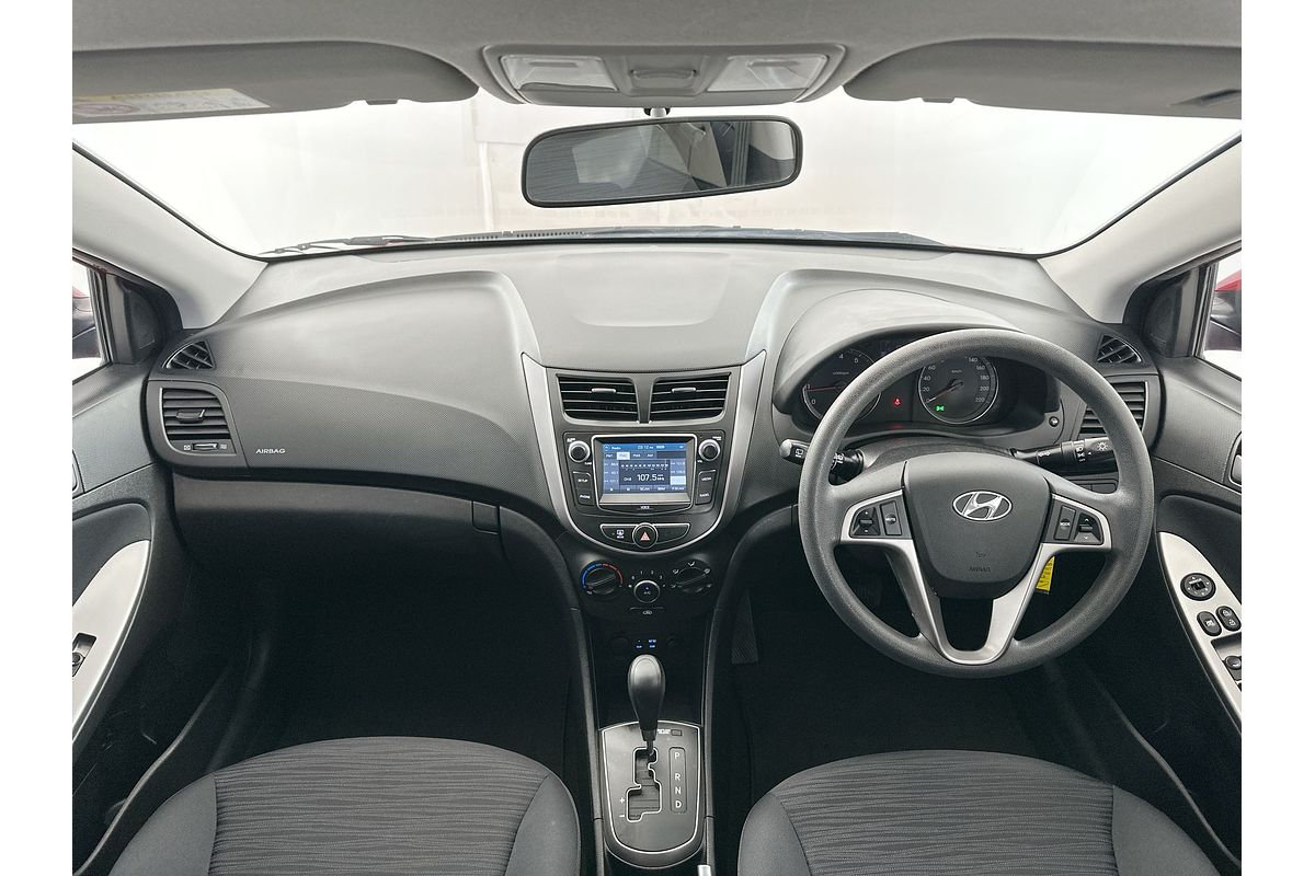 2016 Hyundai Accent Active RB4