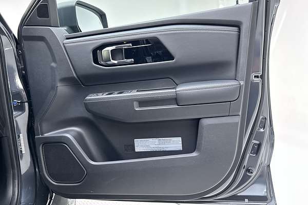 2025 Mitsubishi Triton GLS MV 4X4 thumb-18