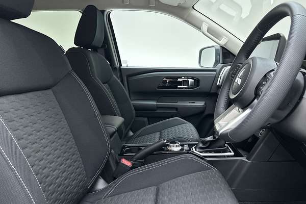 2025 Mitsubishi Triton GLS MV 4X4 thumb-12