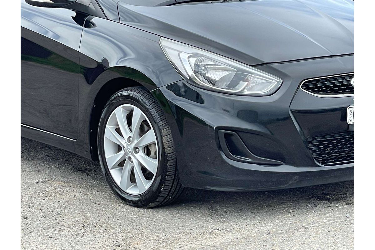 2018 Hyundai Accent Sport RB6