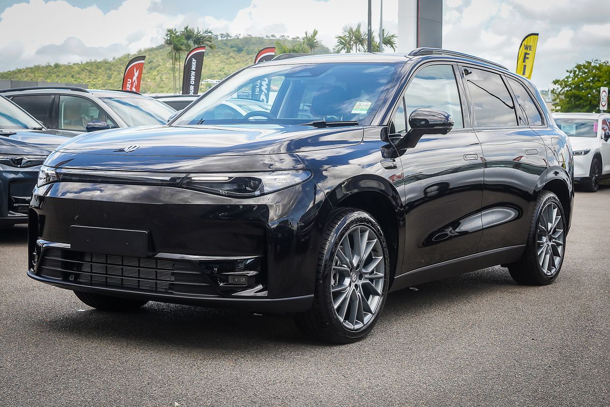 2025 Leapmotor C10 REEV Ultra Hybrid Design B11