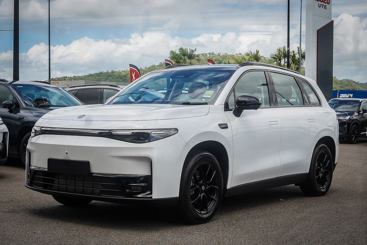 2025 Leapmotor C10 REEV Ultra Hybrid Style B11