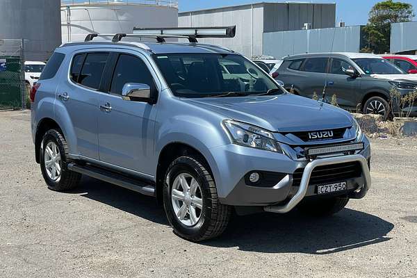 2015 Isuzu MU-X LS-T