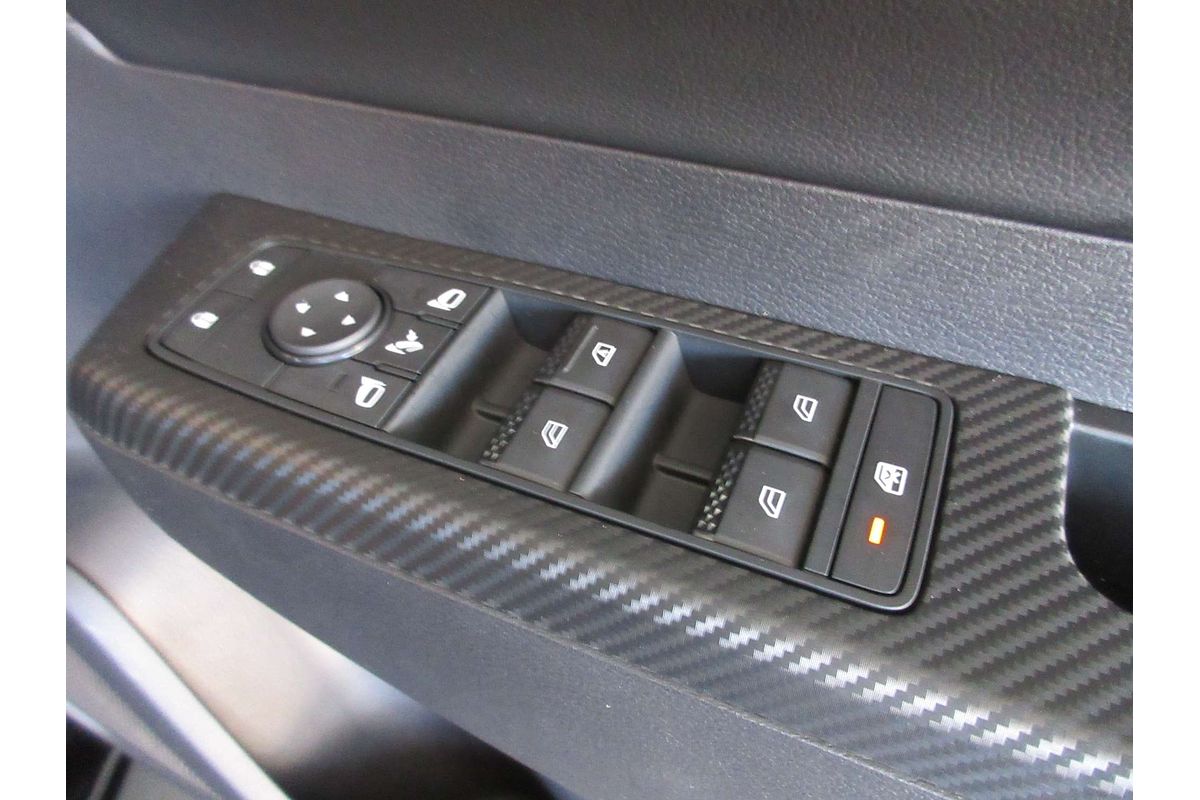 2025 Mitsubishi Triton GSR MV 4X4