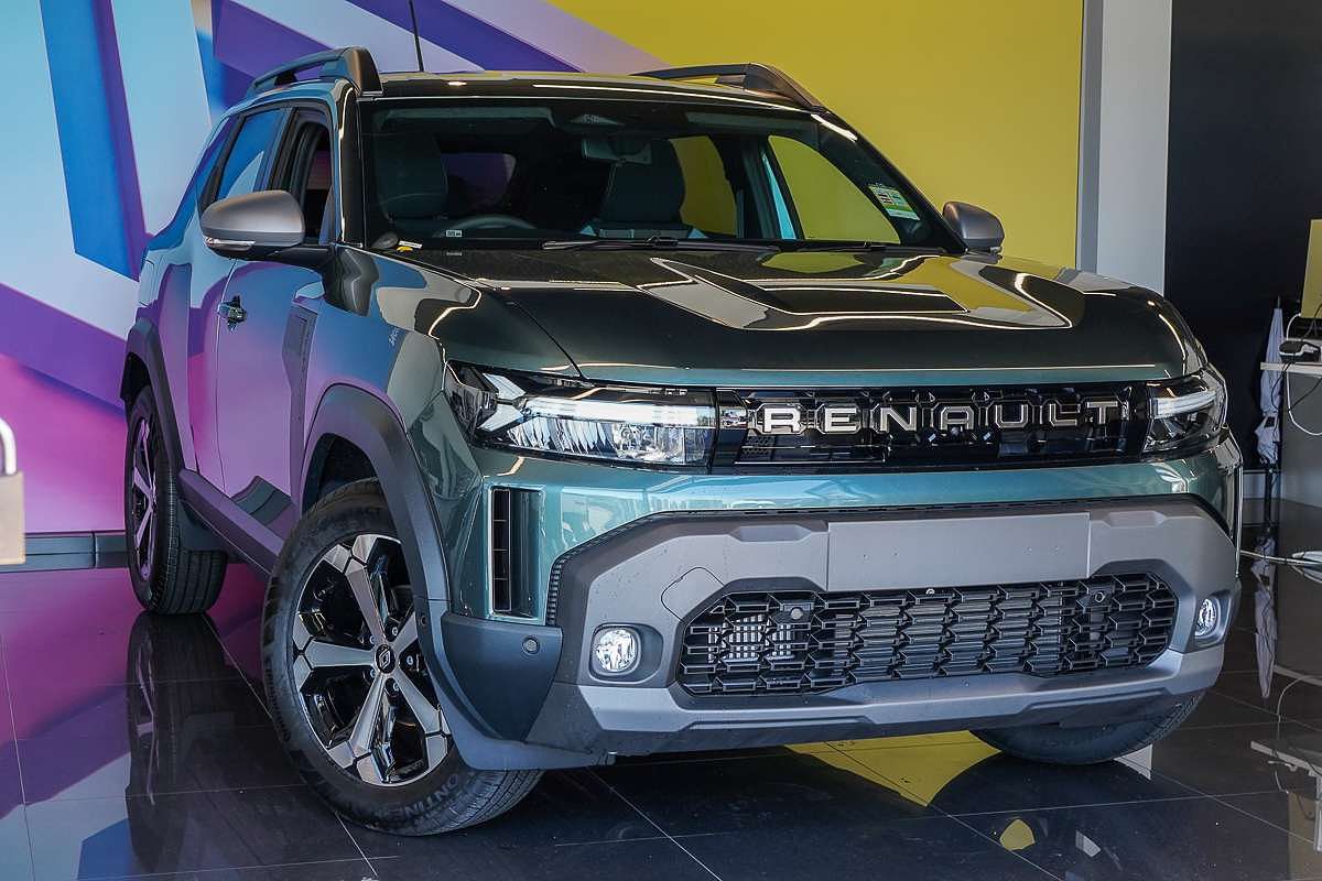 2025 Renault Duster Techno X1311