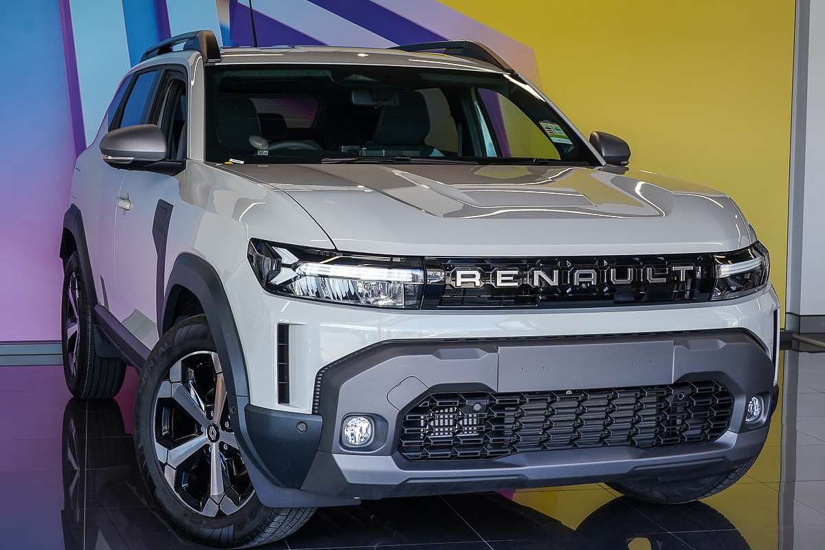 2025 Renault Duster Techno X1311