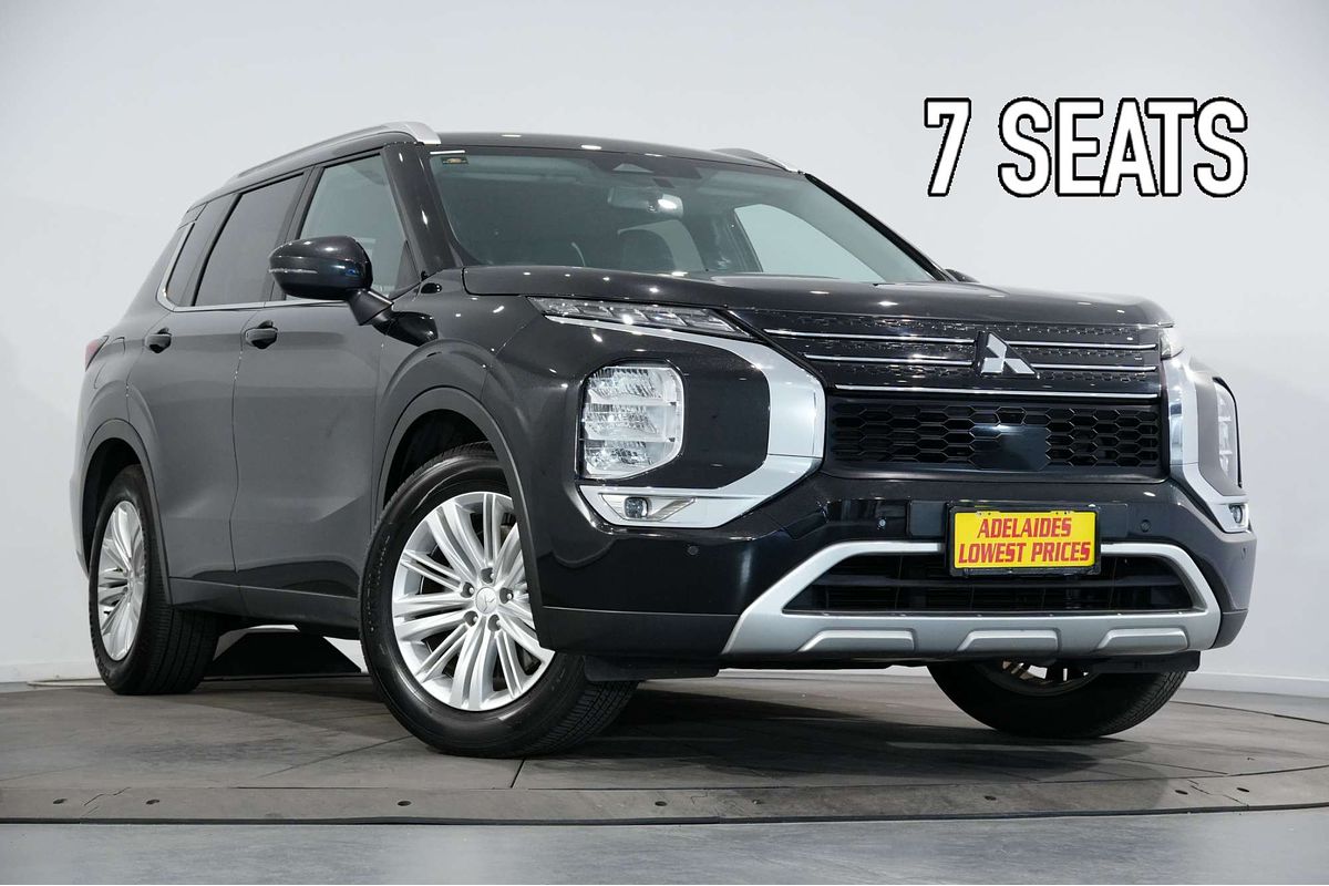 2023 Mitsubishi Outlander LS ZM