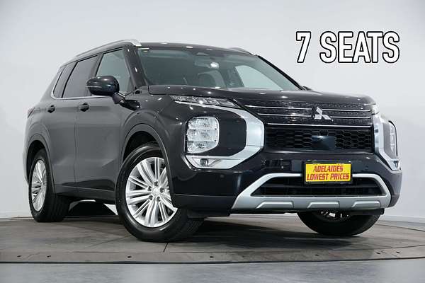 2023 Mitsubishi Outlander LS ZM