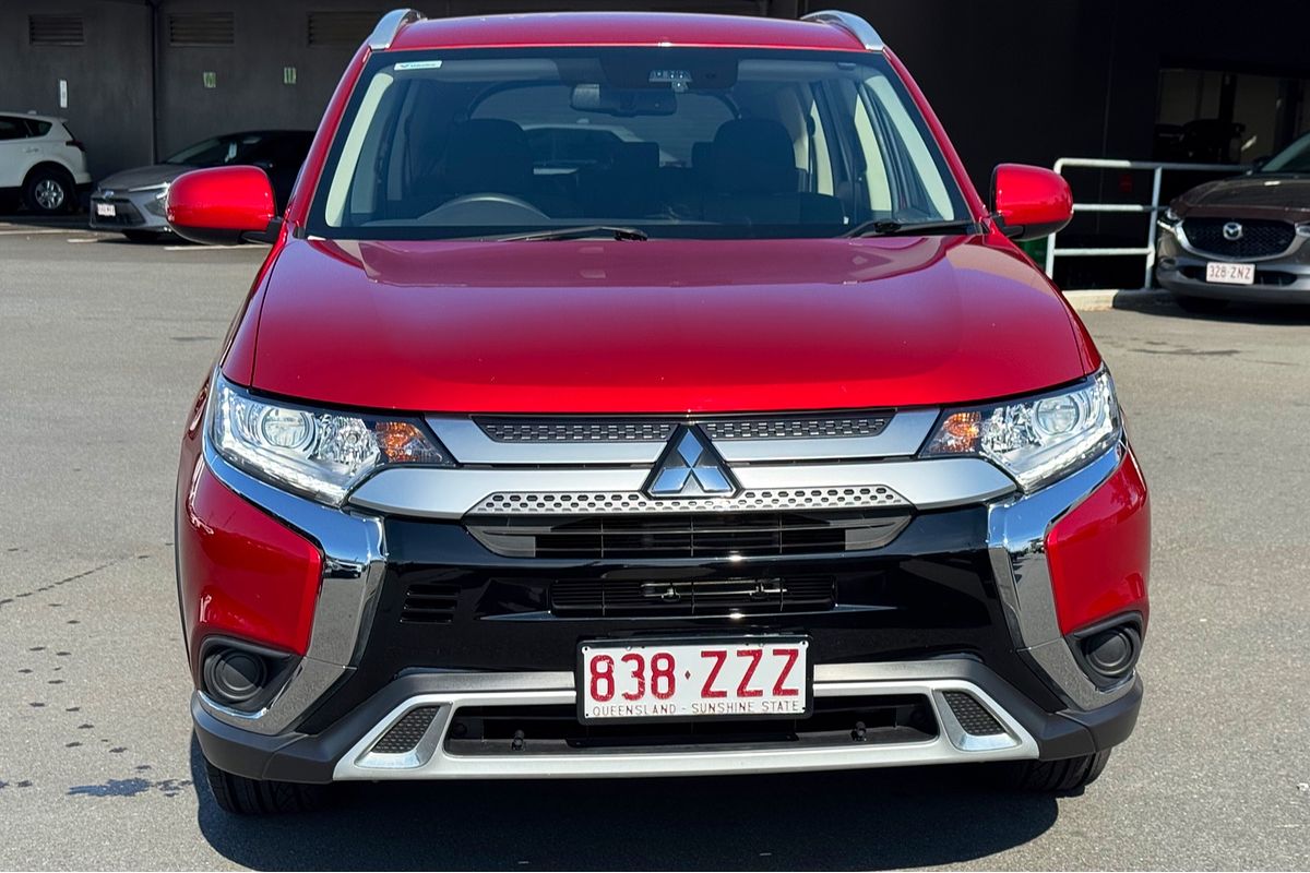 2020 Mitsubishi Outlander OUTLANDER ES 7 SEAT (2WD) ZL2M46