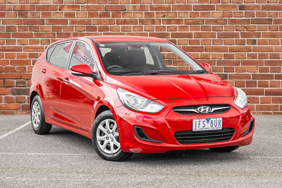 2014 Hyundai Accent Active RB2