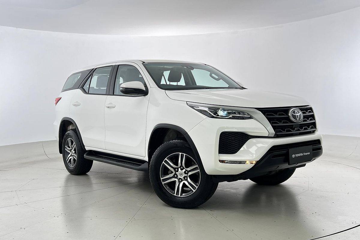 2022 Toyota Fortuner GX GUN156R