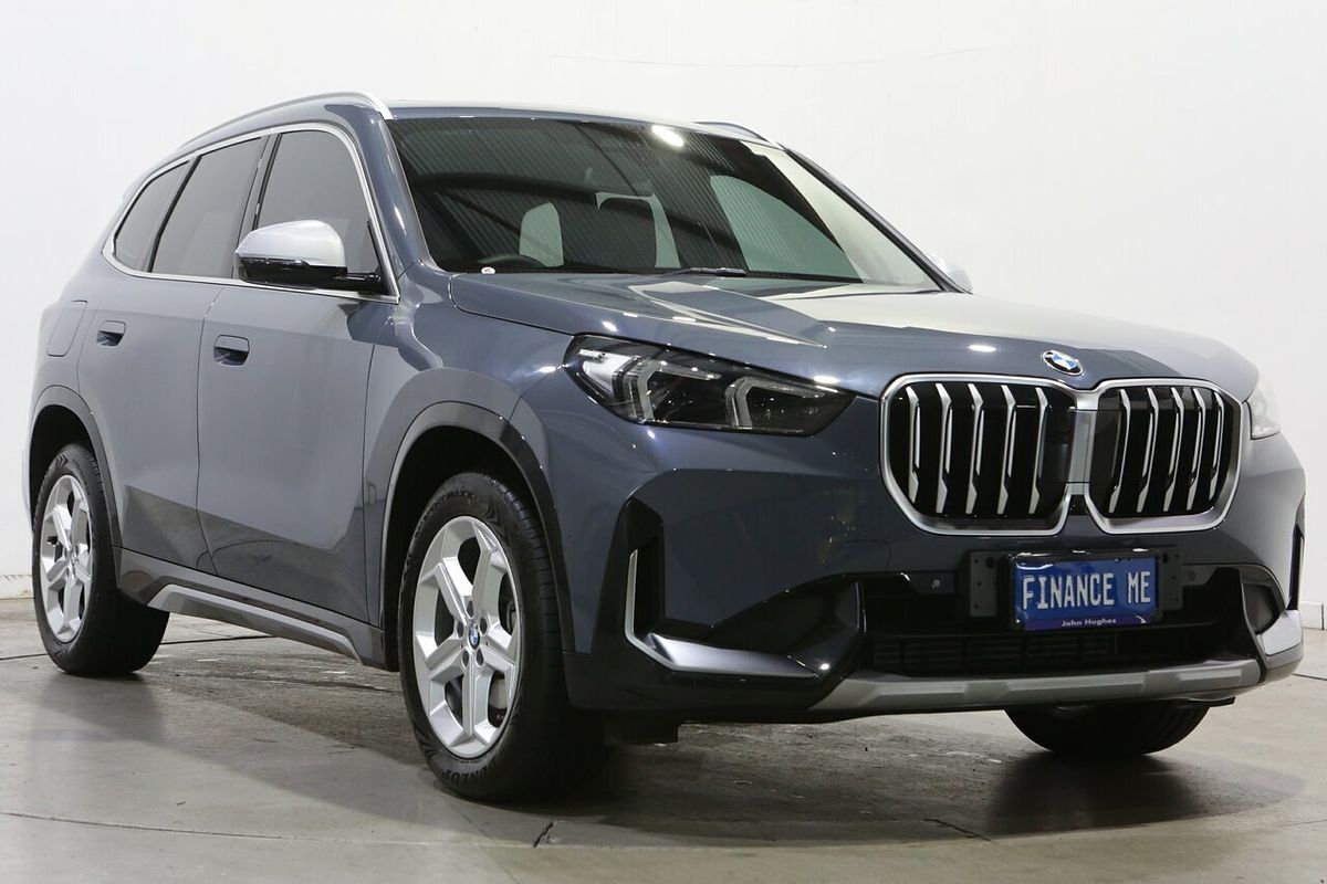 2023 BMW X1 sDrive18i U11
