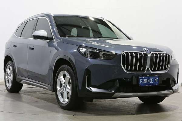 2023 BMW X1 sDrive18i U11