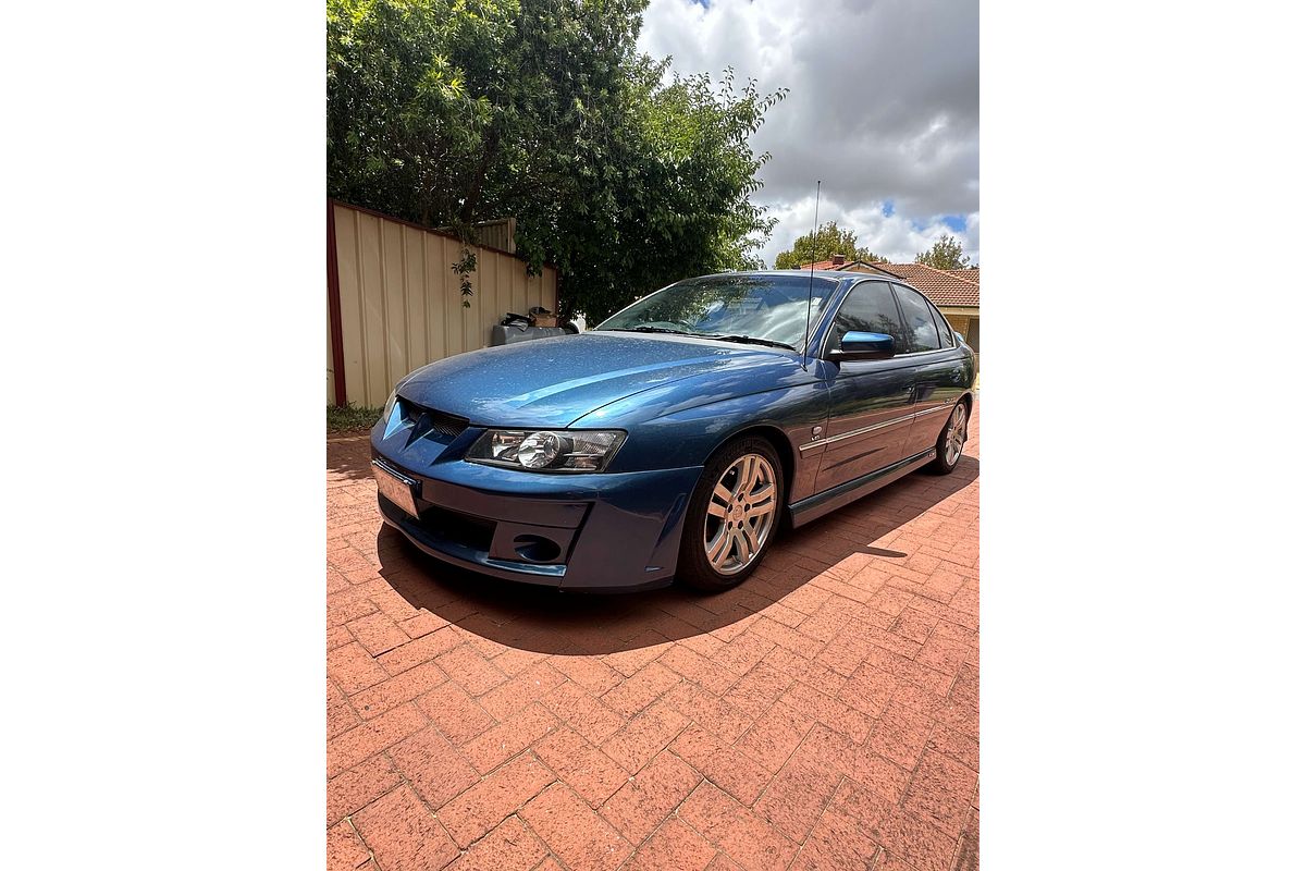 2002 Holden Calais  VY