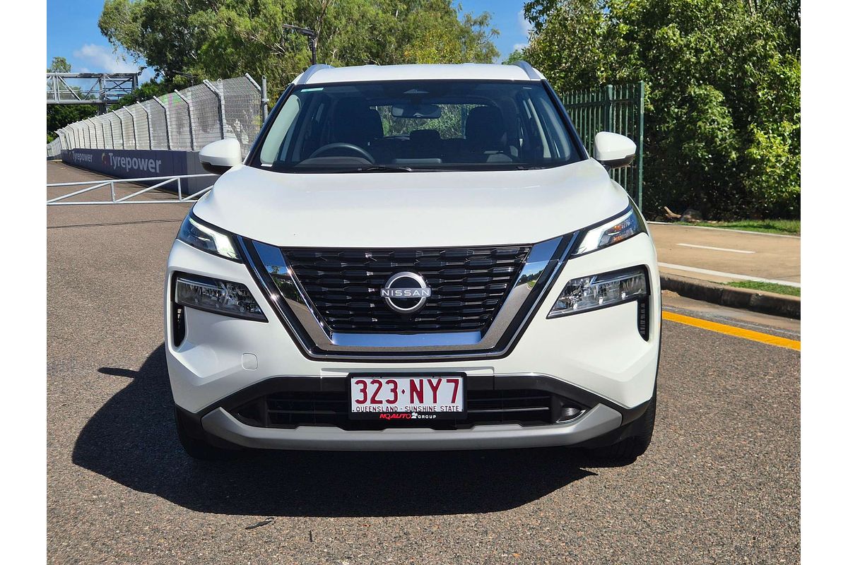 2025 Nissan X-TRAIL ST T33