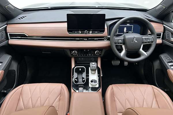 2025 Mitsubishi Outlander Exceed Tourer ZM thumb-19