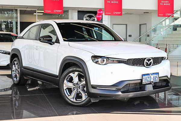 2023 Mazda MX-30 G20e Evolve DR Series