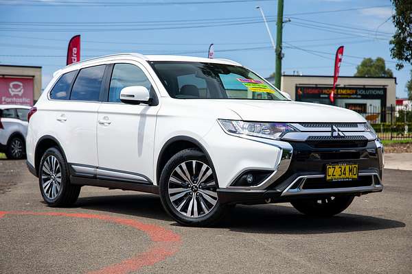 2020 Mitsubishi Outlander LS ZL