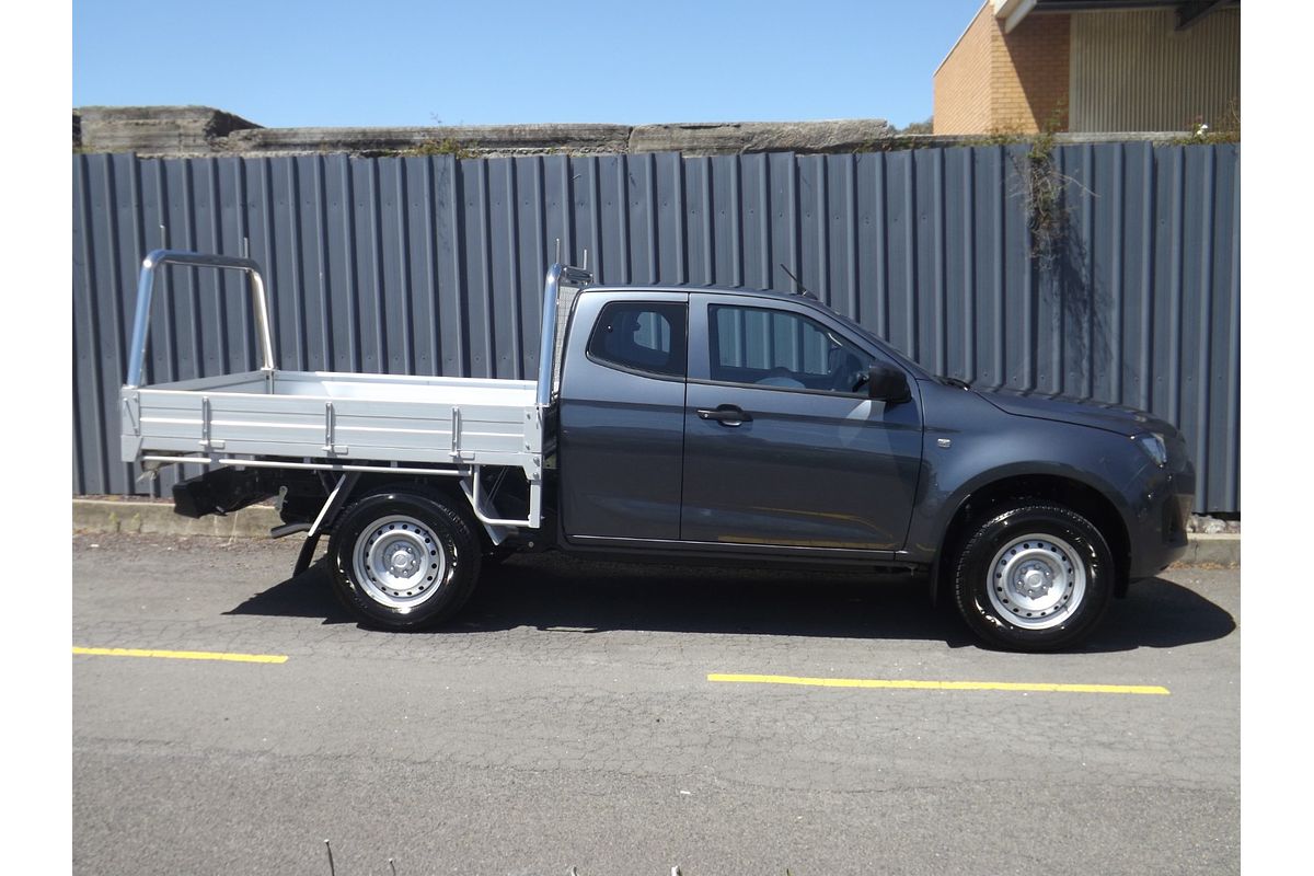 2025 Isuzu D-MAX SX 4X4