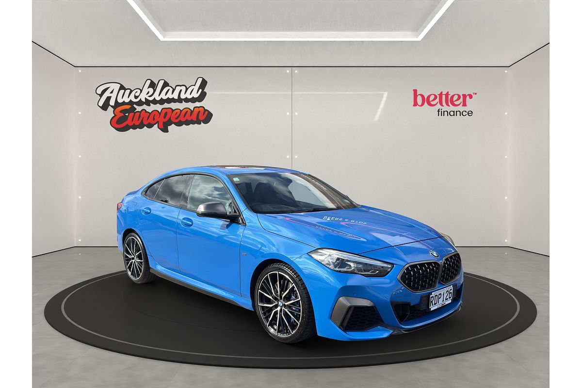 2020 BMW M2 M PERFORMANCE