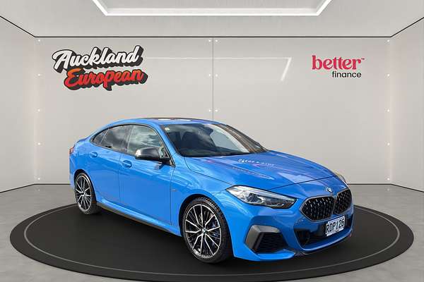 2020 BMW M2 M PERFORMANCE