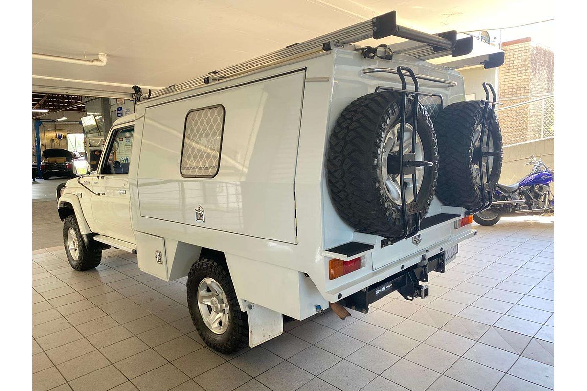 LANDCRUISER 79 SERIES VDJ79R GXL 4.5L DTV8 TURBO CDI 5 SP MANUAL C/CHAS