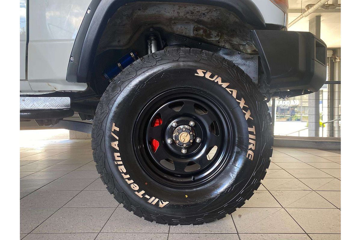 LANDCRUISER VDJ79R WORKMATE MY13