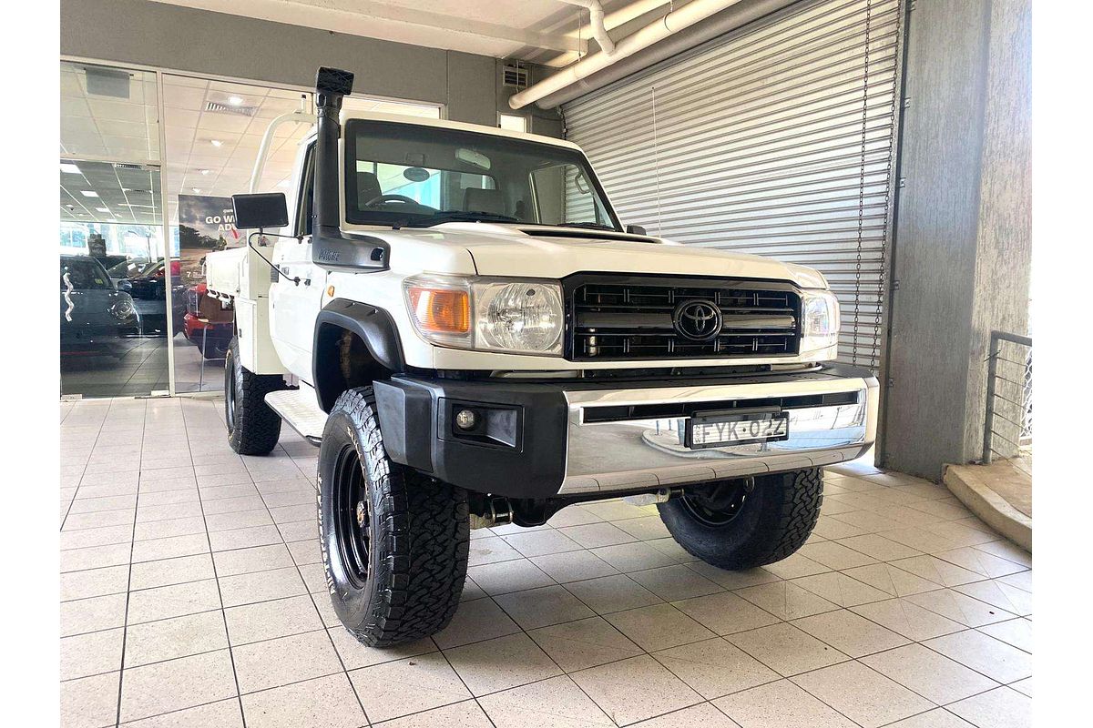 LANDCRUISER VDJ79R WORKMATE  MY13 