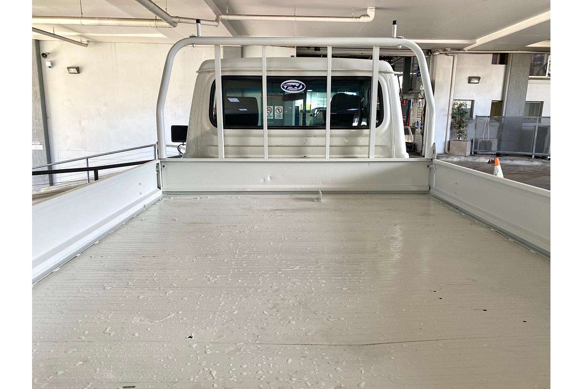 LANDCRUISER VDJ79R WORKMATE MY13