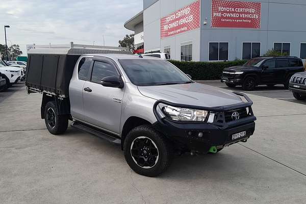 2018 Toyota Hilux SR (4x4) GUN126R MY19 4X4