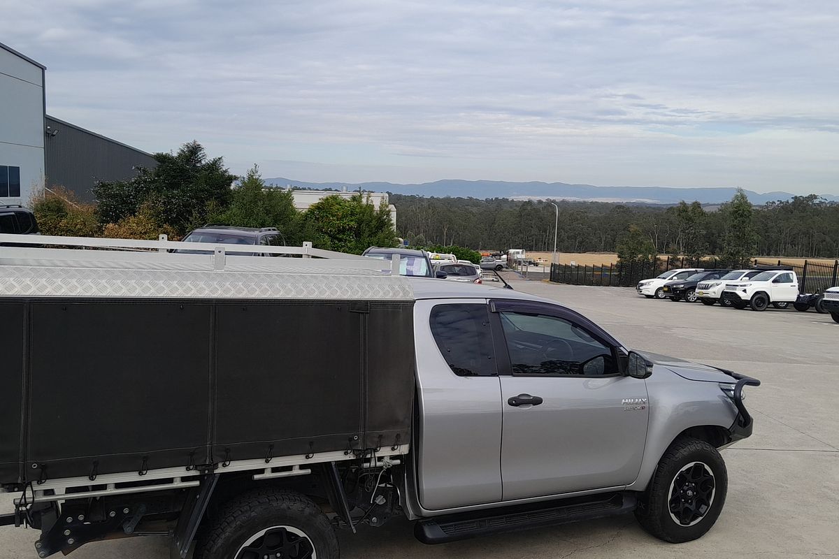 2018 Toyota Hilux SR (4x4) GUN126R MY19 4X4