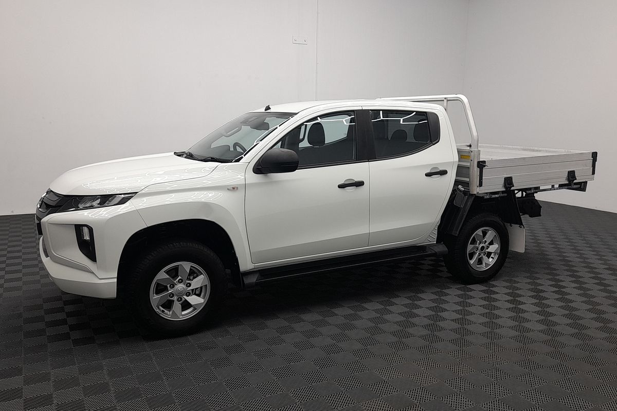 2023 Mitsubishi Triton GLX+ MR 4X4