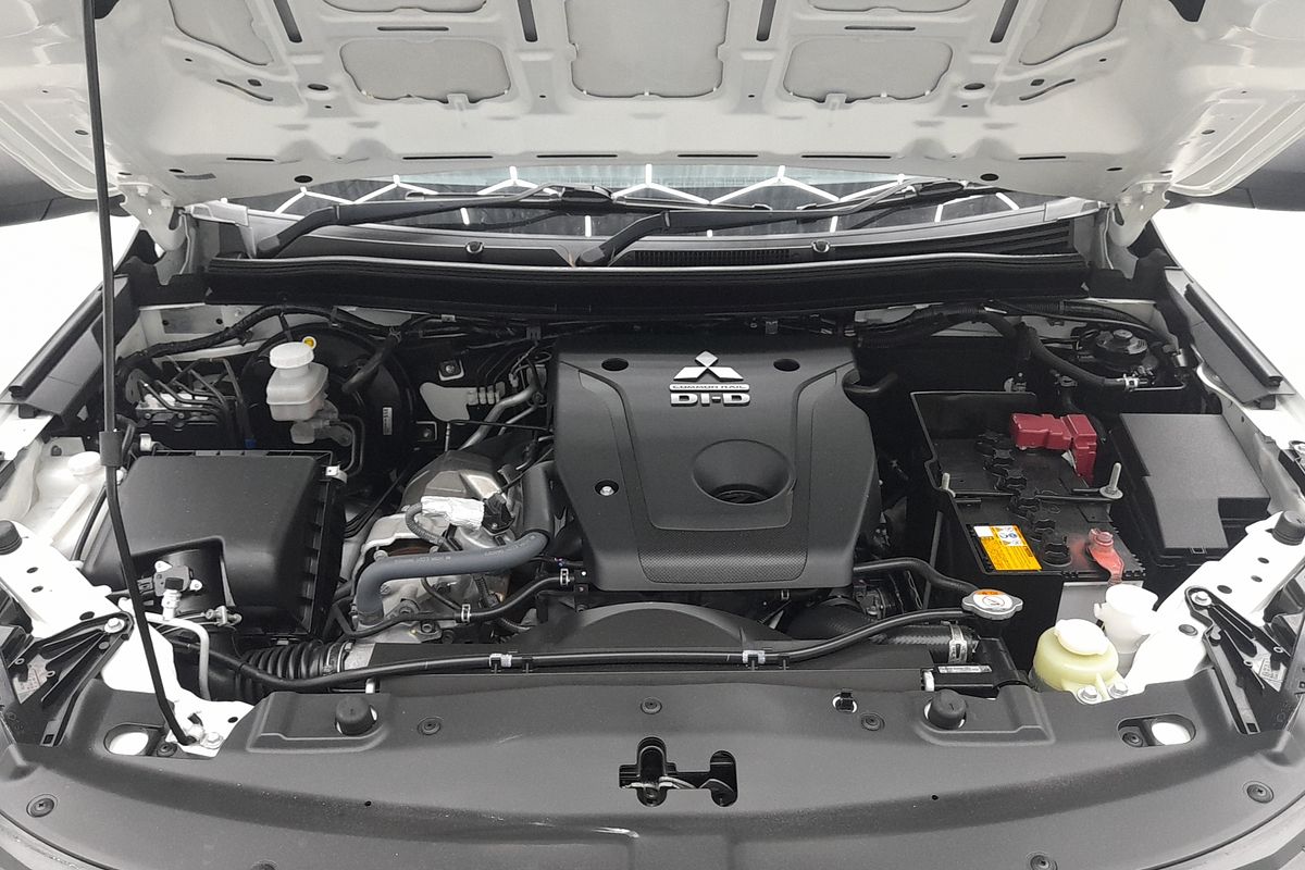 2023 Mitsubishi Triton GLX+ MR 4X4