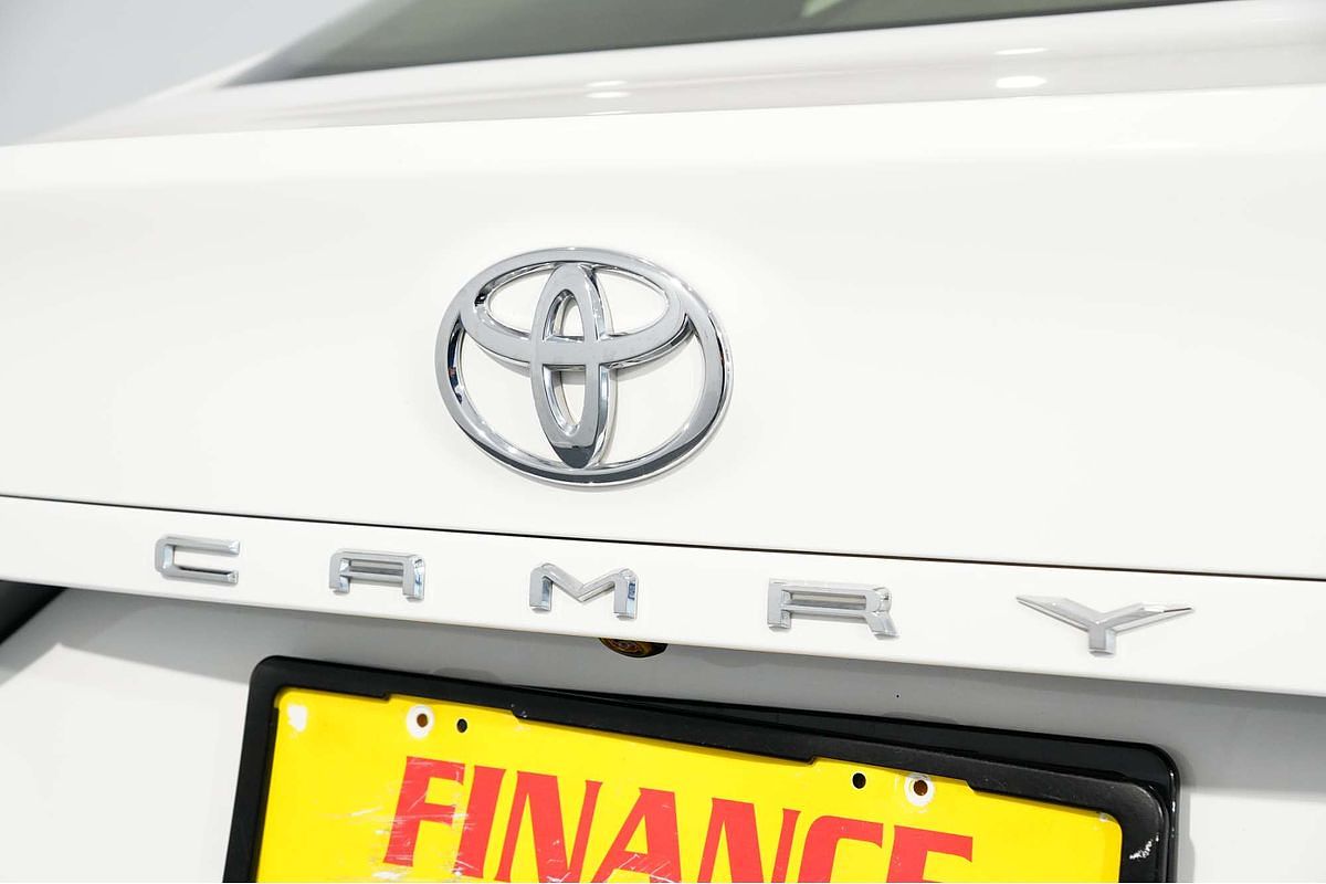 2020 Toyota Camry Ascent ASV70R